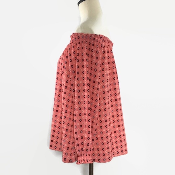 Banana Republic coral off the shoulder blouse, large petite - Picture 3 of 10